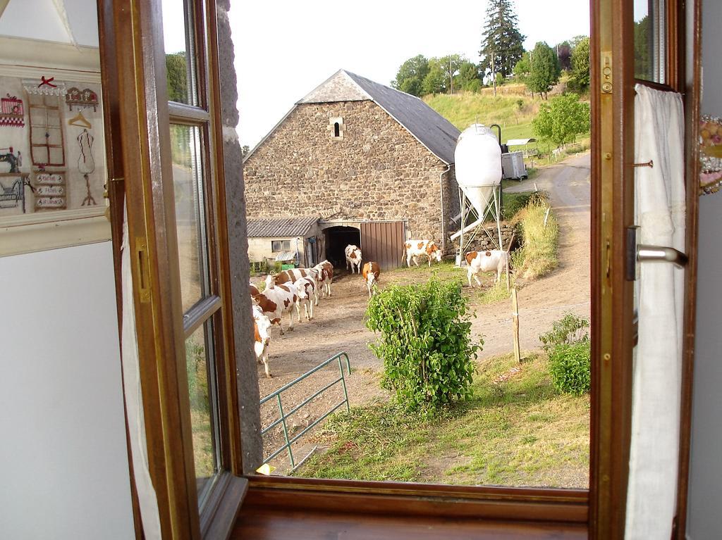 Chez Marraine Βίλα Sauvat Εξωτερικό φωτογραφία